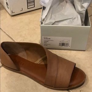 1. State Celvin Flats